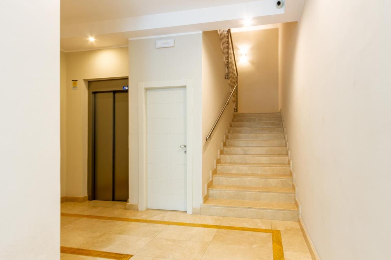 Апартаменти Giada 2P - Palazzina Laura Myho Casa Tortoreto Екстер'єр фото
